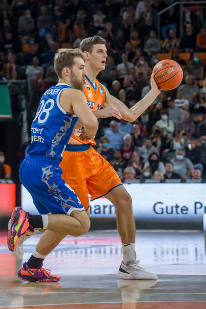 续现有的表 续现有的表