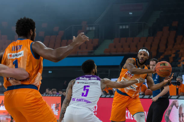 军的球队来 军的球队来