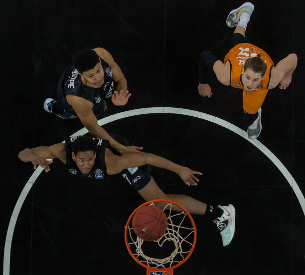 半场攻防 半场攻防